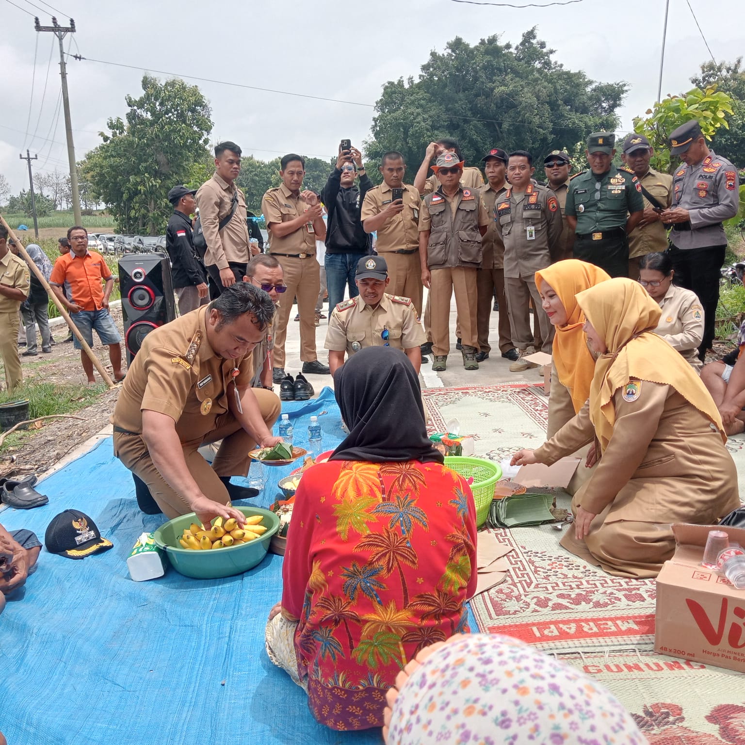 ACARA TUMPENGAN PERESMIAN JALAN PAGAK-NYAWUN