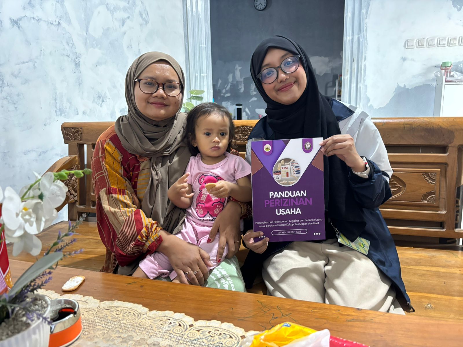 Mahasiswa KKN UNDIP Gelar Pendampingan terkait Panduan Perizinan Usaha bagi BUMDes Pagak